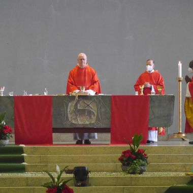 Stadtdekan And. Lurz, Pfr. R. Gast, Pfr. Dr. Hartl, P. Roberto Turyamureeba.JPG